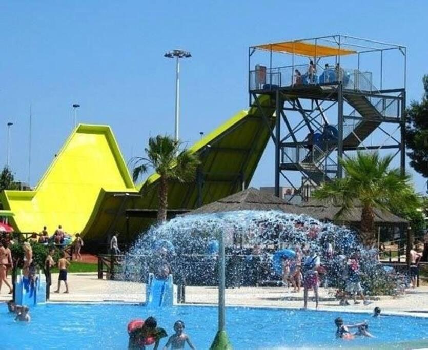 Bungalow Avec Piscine Torrevieja Dış mekan fotoğraf