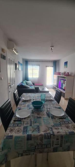 Bungalow Avec Piscine Torrevieja Dış mekan fotoğraf